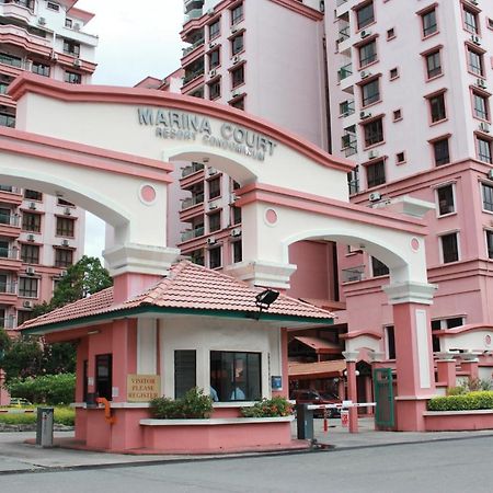 Marina Court Kk City Homestay Kota Kinabalu Exteriör bild